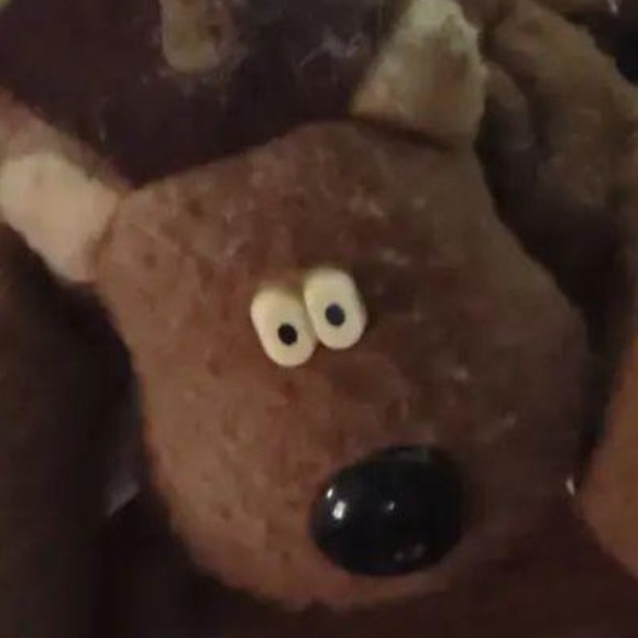 Meet your Posher, Tessa - Picture 1 of 1